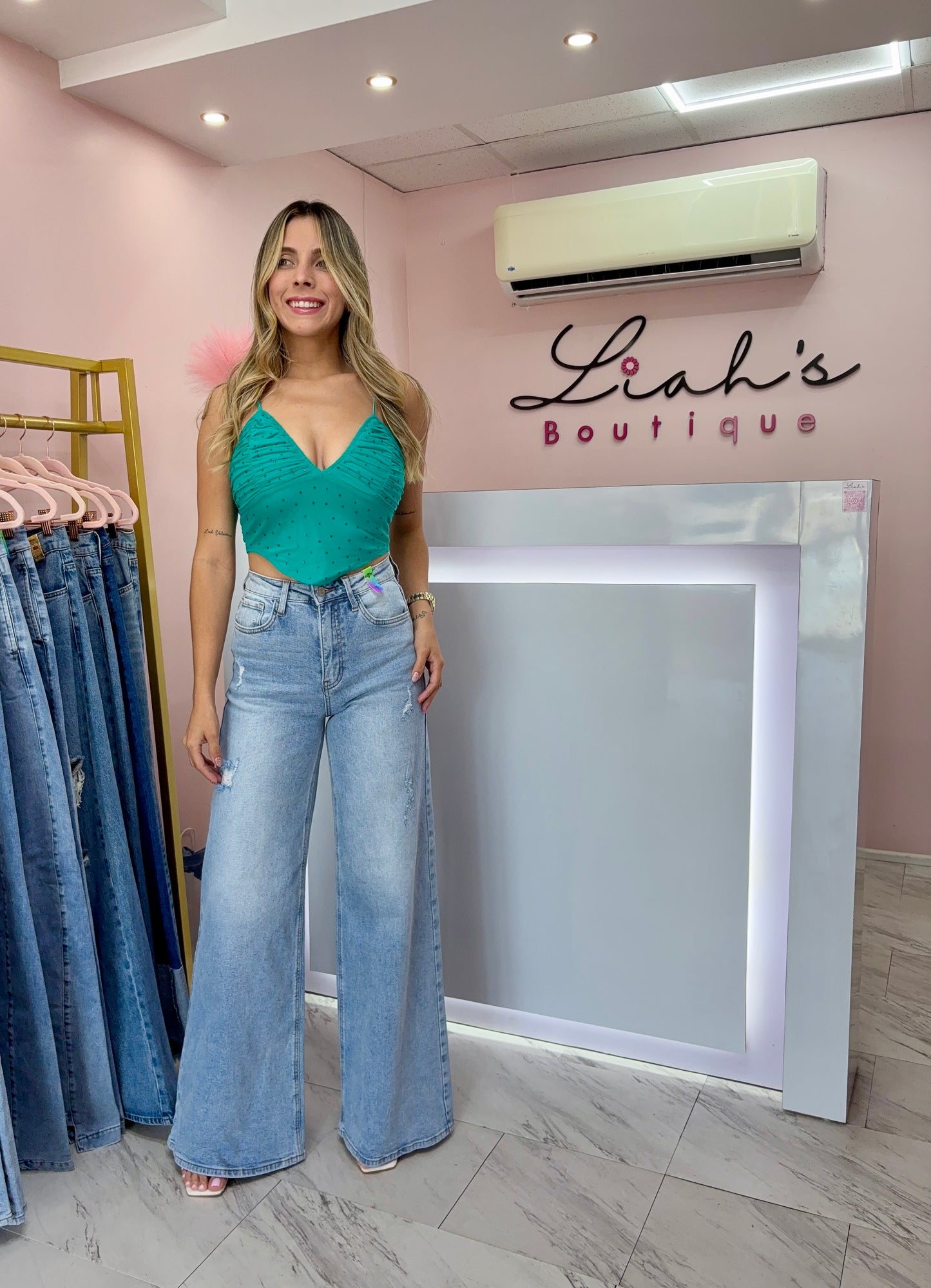 Vibrant Jean | Light Denim