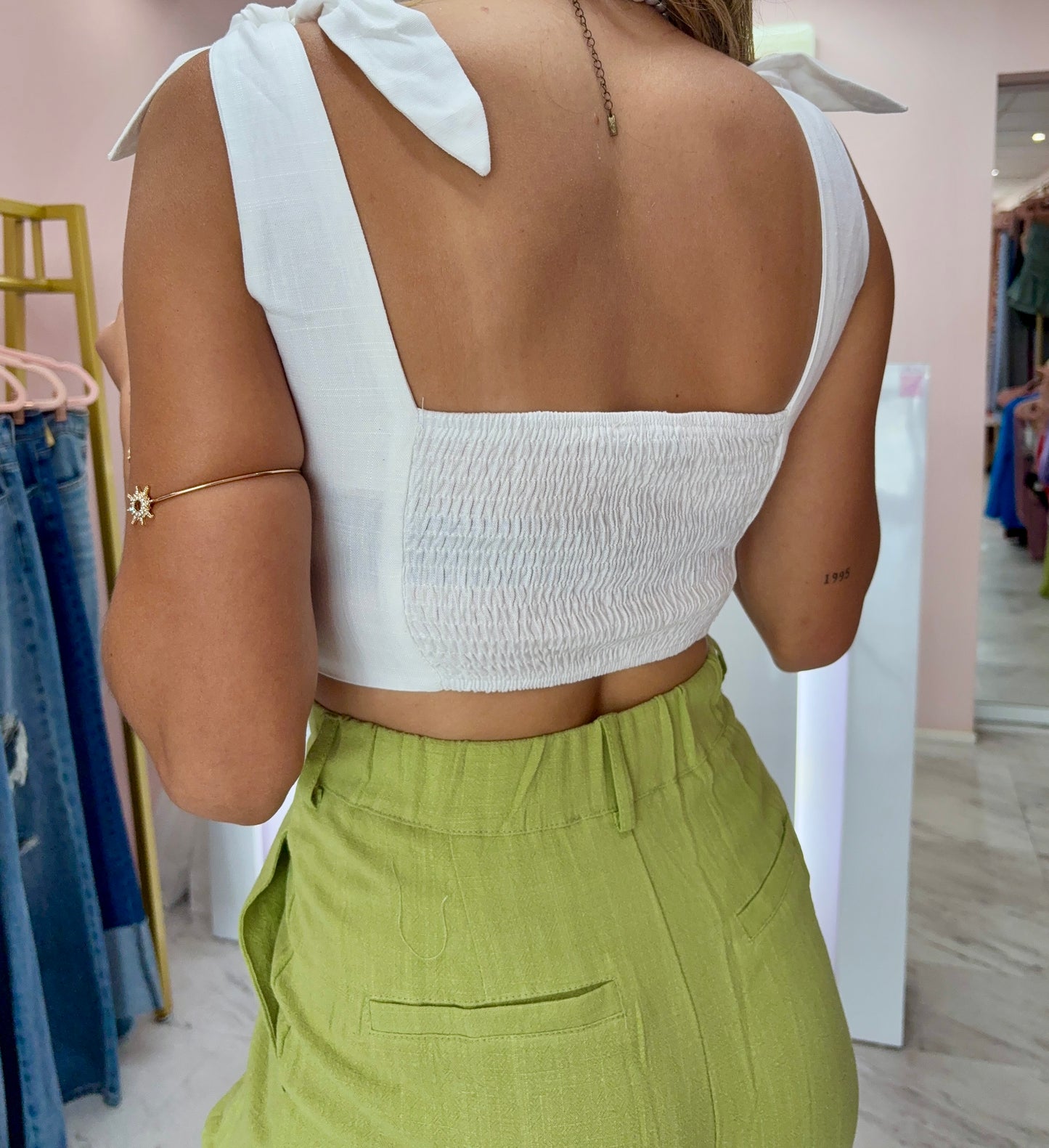 Top | White