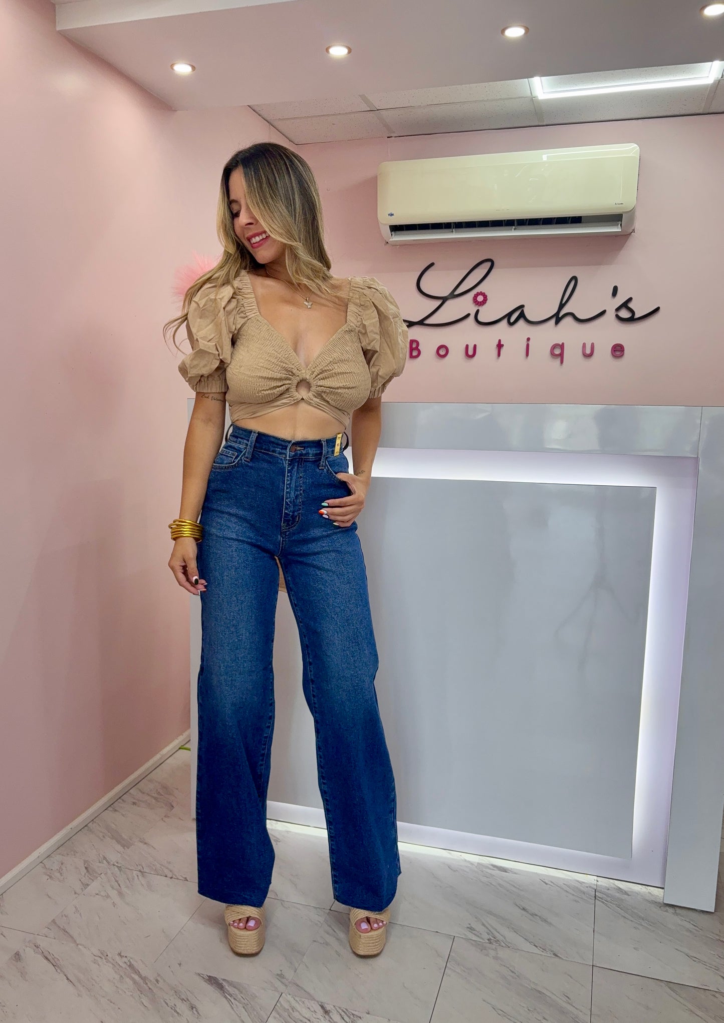 Wide leg Vibrant